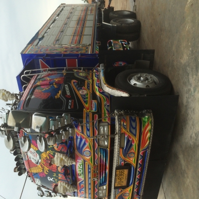 ขายสิบล้อ270 ปี49 ทูเครื่องดำ มีระบบลาก หัวสีเดิมบาง พื้นกะบะเรียบ สภาพสวยน่าใช้