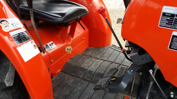 ขายรถไถคูโบต้า  KUBOTA     L4708SP (4WD)