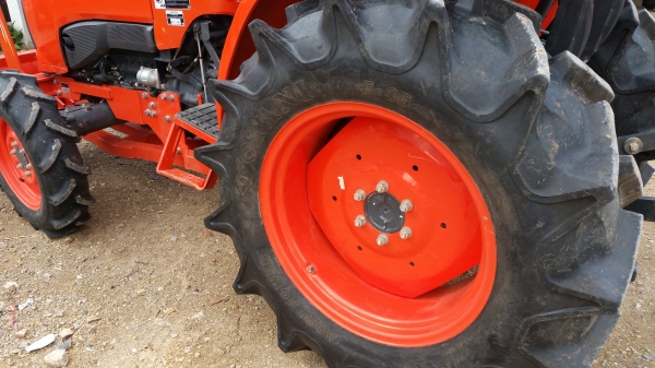 ขายรถไถคูโบต้า  KUBOTA     L4708SP (4WD)