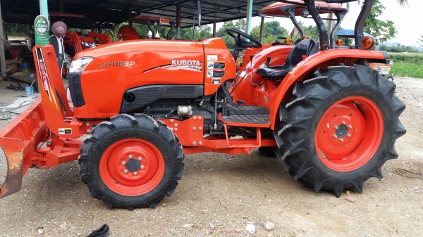 ขายรถไถคูโบต้า  KUBOTA     L4708SP (4WD)
