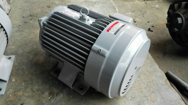 ==== SOLD ==== มอเตอร์ Mitsubishi 5 HP. 220V. Type SCL- KR 2 สายไฟบ้าน สภาพป้ายแดงขึ้นงานเดือนเดียว!!