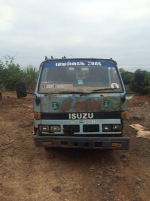 ขาย NKR 88 แรงดัมพ์ 6 ล้อ ไม่มีเอกสาร