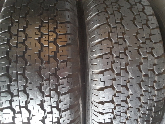 ยาง bridgestone 245 70 16 ปี 15 ชุดล่ะ 14500