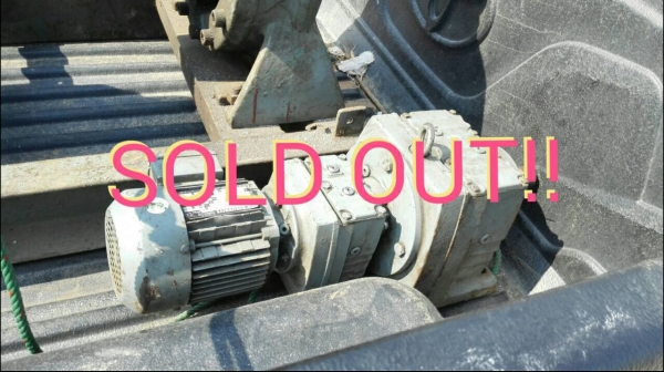 ==== SOLD ==== มอเตอร์เกียร์ SEW-Eurodrive 1/3 HP. 380V. ทด 1:260 ความเร็วรอบ 5.3 RPM. ทดหนักวิ่งเงียบพร้อมใช้!!