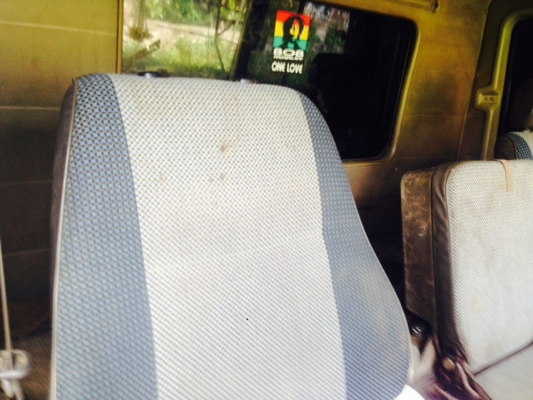 รถมิตซู 10 ล้อดั้ม FN527M - TF  220 แรงม้า. ปี 37.   สนใจติดต่อ  081 - 6079515