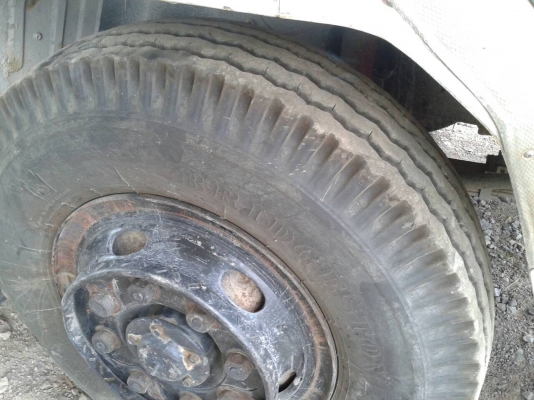 รถมิตซู 10 ล้อดั้ม FN527M - TF  220 แรงม้า. ปี 37.   สนใจติดต่อ  081 - 6079515