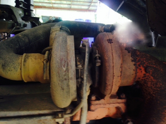 รถมิตซู 10 ล้อดั้ม FN527M - TF  220 แรงม้า. ปี 37.   สนใจติดต่อ  081 - 6079515