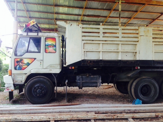 รถมิตซู 10 ล้อดั้ม FN527M - TF  220 แรงม้า. ปี 37.   สนใจติดต่อ  081 - 6079515