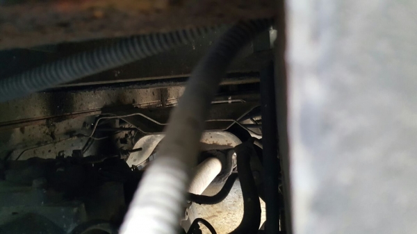 รถฮีโน่ 10 ล้อ ตู้เย็น  FL1J   220 แรงม้า. ปี 50.    สนใจติดต่อ  081 - 6079515