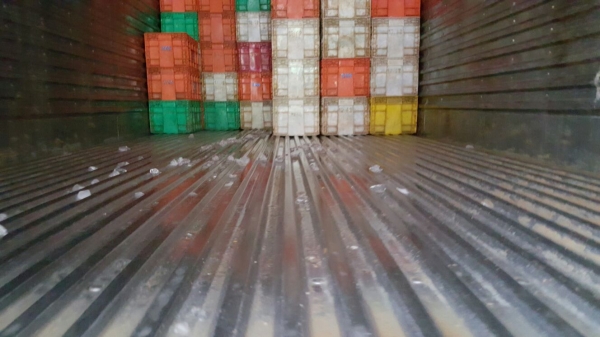 รถฮีโน่ 10 ล้อ ตู้เย็น  FL1J   220 แรงม้า. ปี 50.    สนใจติดต่อ  081 - 6079515