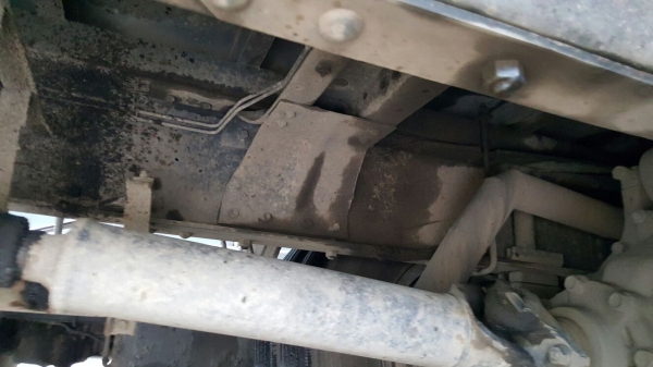 รถฮีโน่ 10 ล้อ ตู้เย็น  FL1J   220 แรงม้า. ปี 50.    สนใจติดต่อ  081 - 6079515