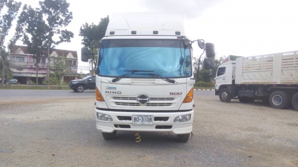 ขายรถ 6 ล้อ 220 ปี 54