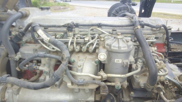 ขายรถ 6 ล้อ 220 ปี 54