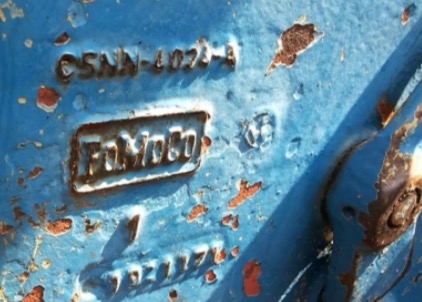 FORD 77 เพลาเดียว เครื่อง T5 เสื้อเรียบเดิมๆทั้งคันครับ สภาพดีพร้อมใช้งานได้เลยครับ ไม่มีอุปกรณ์ให้นะครับ เครื่องยนต์แรงดีกำลังไม่ตกไม่แตกเยิ้ม ระบบเกียร์เดินหน้าถอยหลังไม่มีปัญหาเลยครับ ระบบไฮดรอลิกส์ไม่มีแตกเยิ้ม ช่วงล่างแน่น ยางสภาพดี 4 เส้นหน้าหลังประ