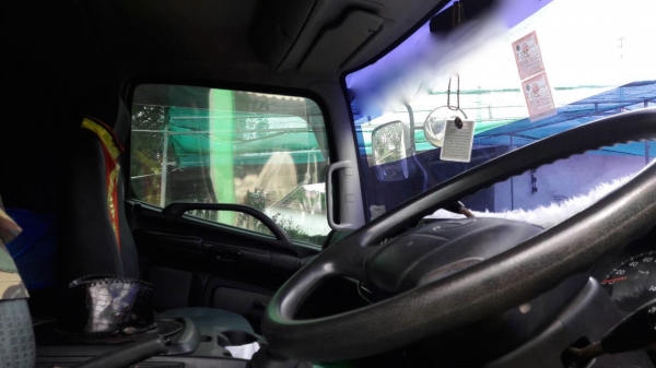 รถฮีโน่ 10 ล้อ หัวลาก 251 แรงม้า. ปี 53.  ( ขายแม่ , ลูก )    สนใจติดต่อ  081 - 6079515