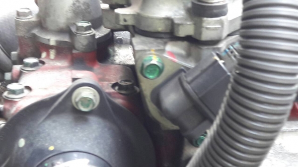 รถฮีโน่ 10 ล้อ หัวลาก 251 แรงม้า. ปี 53.  ( ขายแม่ , ลูก )    สนใจติดต่อ  081 - 6079515