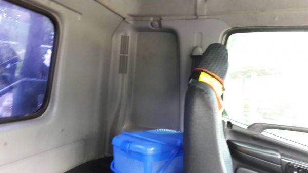 รถฮีโน่ 10 ล้อ หัวลาก 251 แรงม้า. ปี 53.  ( ขายแม่ , ลูก )    สนใจติดต่อ  081 - 6079515