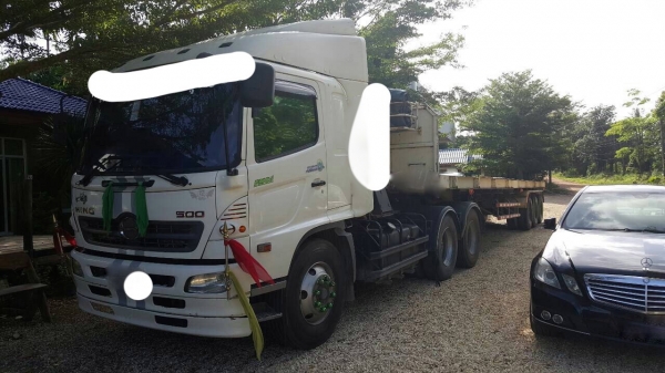 รถฮีโน่ 10 ล้อ หัวลาก 251 แรงม้า. ปี 53.  ( ขายแม่ , ลูก )    สนใจติดต่อ  081 - 6079515