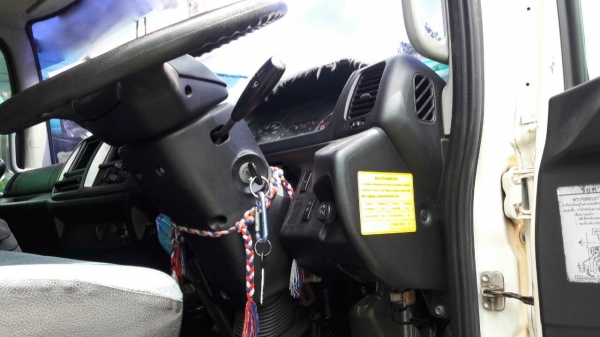 รถฮีโน่ 10 ล้อ หัวลาก 251 แรงม้า. ปี 53.  ( ขายแม่ , ลูก )    สนใจติดต่อ  081 - 6079515