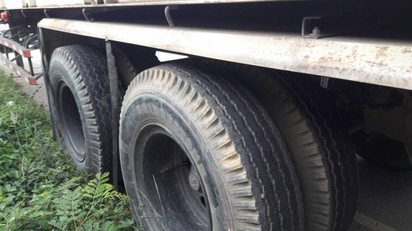 รถฮีโน่ 10 ล้อ หัวลาก 251 แรงม้า. ปี 53.  ( ขายแม่ , ลูก )    สนใจติดต่อ  081 - 6079515