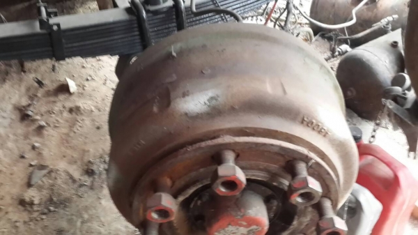 ขายด่วนรถ10ล้อFL1jขายหัวครั่ชชีพร้อมเล่มทะเบืยนขาด2ปีมีคาลหน้า