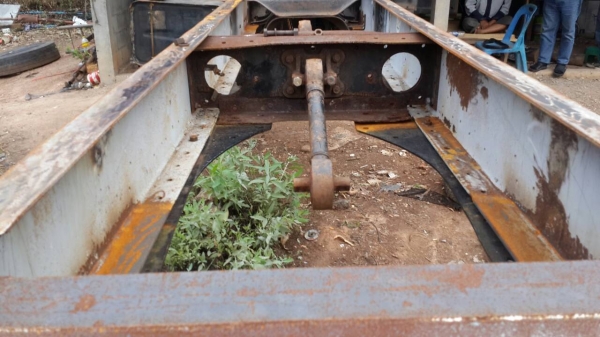 ขายด่วนรถ10ล้อFL1jขายหัวครั่ชชีพร้อมเล่มทะเบืยนขาด2ปีมีคาลหน้า