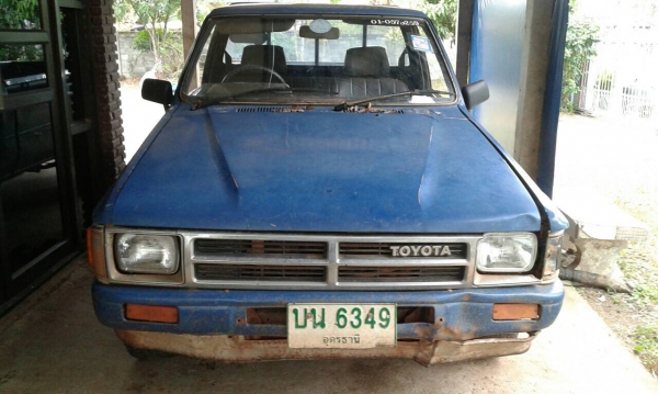 ขาย รถกระบะ TOYOTA HERO 2 ไมล์ เครื่องดี คัสซีสวยตลอดเส้น ทะเบียนพร้อมโอน ขาย รถกระบะ TOYOTA HERO 2 ไมล์ เครื่องดี คัสซีสวยตลอดเส้น ทะเบียนพร้อมโอน