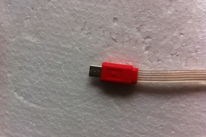 สายลิ้งค์และ ชาร์จได้ของ ASCH มีไฟแสงสีต่างๆสวยๆตามสาย เส้นละ 10 บาท มีหลายร้อยเส้น