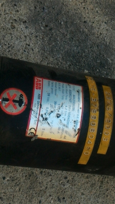 มอเตอร์DCเซอร์โว พร้อมเบรคในตัว ยี่ห้อ ABB 12-120 V. 80 A. แกนเพลาโตประมาณ 25 มม. ต่อใข้งานหมุน ซ้าย-ขวา ได้เลย แรงบิดสูงมาก