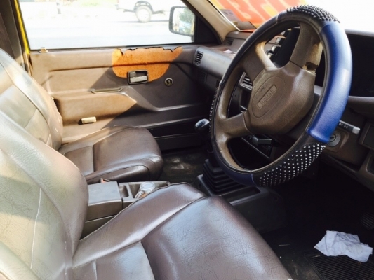 ขายถูกๆ รถเคยรับใช้ราชการ