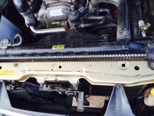 ขายฟรอนท์เทียร์  YD-25 ปี 2008