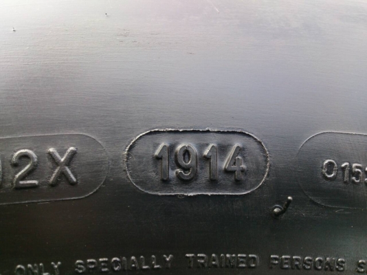 ขายยาง มิชลิน 265/65R17 ยางสัปดาห์ที่19ปี14  ดอกยางหนาสดเท่ากันไม่แตกลายไม่ร้าวไม่กินข้างไม่มีปะสวยมาก จำนวน 1 ชุด