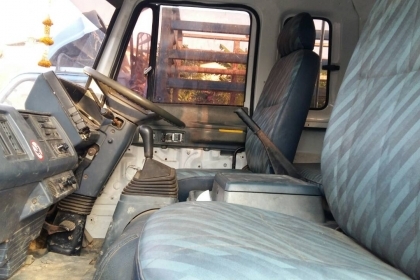 สิบล้อ อีซูซุ หัวร็อค 175 ติดเครน UNIC 3ตัน กะบะพื้นเรียบ ยาว6.20ม สภาพดีพร้อมใช้งาน เล่มทะเบียนพร้อมโอน