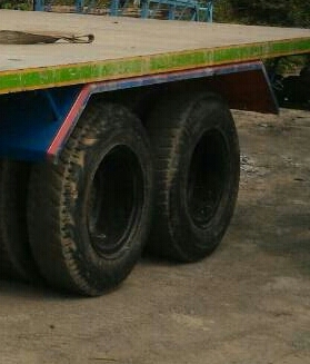 สิบล้อ อีซูซุ หัวร็อค 175 ติดเครน UNIC 3ตัน กะบะพื้นเรียบ ยาว6.20ม สภาพดีพร้อมใช้งาน เล่มทะเบียนพร้อมโอน