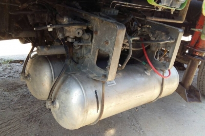 สิบล้อ อีซูซุ หัวร็อค 175 ติดเครน UNIC 3ตัน กะบะพื้นเรียบ ยาว6.20ม สภาพดีพร้อมใช้งาน เล่มทะเบียนพร้อมโอน