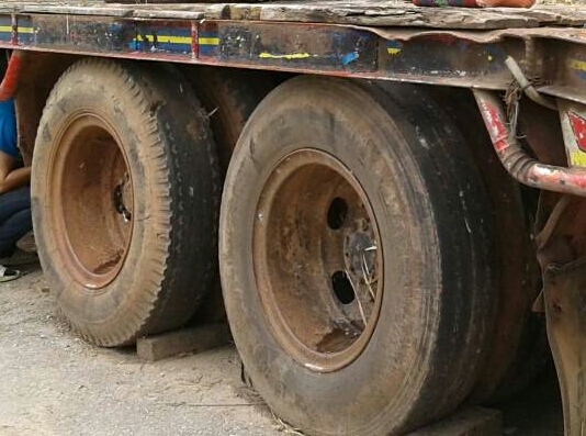 ขายแล้ว สิบล้อ ฮีโน่ KT925 EH700เพาเดียว ท้ายลากรถเกียวหางไฮโลริส สภาพพร้อมใช้ ทะเบียนพร้อมโอน ขายแล้ว สิบล้อ ฮีโน่ KT925 EH700เพาเดียว ท้ายลากรถเกียวหางไฮโลริส สภาพพร้อมใช้ ทะเบียนพร้อมโอน