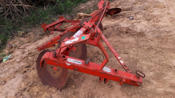 ผาน3ตราช้างใบ18นิ้วใส่14-20แรงสวยๆครับ