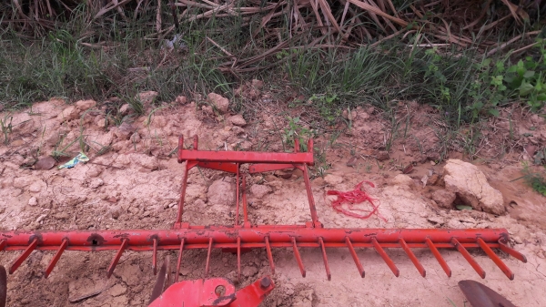 คราดติดรถไถ14-39แรงของเก่าเก็บไม่ได้ใช้งาน