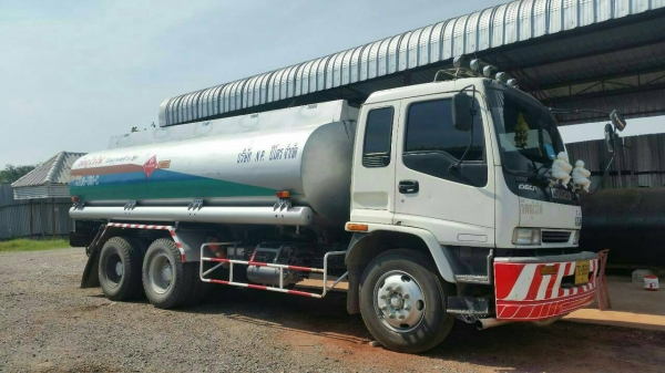 ขาย1,080,000รถสิบล้อบรรทุกน้ำมันISUZU DECA ปี 44 FVZ33MZPF 2 เพลา เครื่อง 6HH1-230 แรง หัวบาง ยางดี คัสซีสวย 090-772-3710 090-772-3708 ขาย1,080,000รถสิบล้อบรรทุกน้ำมันISUZU DECA ปี 44 FVZ33MZPF 2 เพลา เครื่อง 6HH1-230 แรง หัวบาง ยางดี คัสซีสวย 090-772-3710 090-772-3708