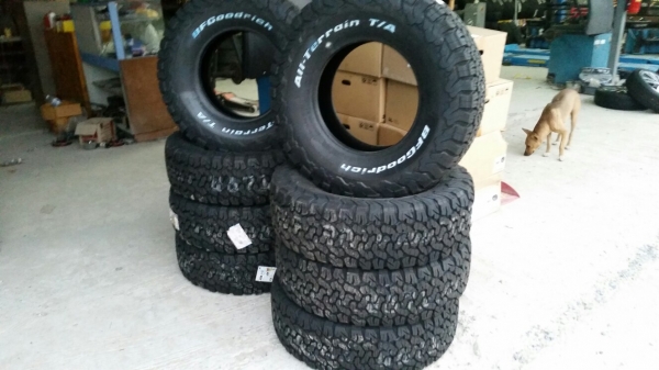 Bf goodrich KO2 265 75 16 ใหม่ Bf goodrich KO2 265 75 16 ใหม่