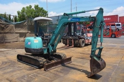 ขายรถขุด KOBELCO SK-40SR เก่าจากญี่ปุ่น สภาพสวย พร้อมใช้งาน ราคาถูกพิเศษ โทร. 029409240-4