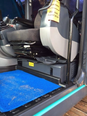 KOBELCO SK200-8 SUPER YN12 5,xxx ชม. เอกสารทะเบียน รถสวยมาก สีเดิม มีสมุดคู่มือการใช้รถพร้อม ราคา 2,190,000 บาท สนใจ 089-0854790