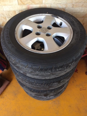 แม๊คพร้อมยางวีออส