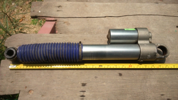 ขายโช๊คหลังแก๊สกระบอกแยกแกน16มม.