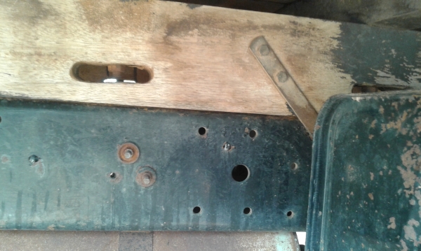 ขาย 6 ล้อ isuzu npr เครื่อง 4BD1ฝาดำ รถห้างแท้ๆ(คุณพิทักษ์ โพธิ์จันทร์ จากอุดรธานี มารับรถกลับบ้านไปวิ่งงานทำเงินแล้ว)) (ดาวน์ 128000ออกรถได้เลย)เฟืองท้าย F ยาง8.25 เครื่องแน่นๆ แห้ง แรงดีสุดๆ แซสซีเยี่ยมๆ ไม่ผุไม่ดาม รถสวยๆพร้อมใช้งานได้เลย พร้อมโอนทั่วไ