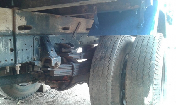 ขาย 6 ล้อ isuzu npr เครื่อง 4BD1ฝาดำ รถห้างแท้ๆ(คุณพิทักษ์ โพธิ์จันทร์ จากอุดรธานี มารับรถกลับบ้านไปวิ่งงานทำเงินแล้ว)) (ดาวน์ 128000ออกรถได้เลย)เฟืองท้าย F ยาง8.25 เครื่องแน่นๆ แห้ง แรงดีสุดๆ แซสซีเยี่ยมๆ ไม่ผุไม่ดาม รถสวยๆพร้อมใช้งานได้เลย พร้อมโอนทั่วไ