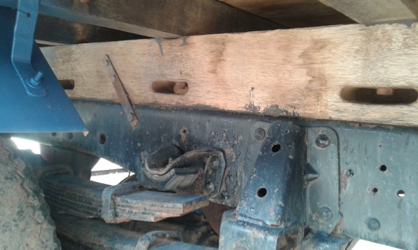 ขาย 6 ล้อ isuzu npr เครื่อง 4BD1ฝาดำ รถห้างแท้ๆ(คุณพิทักษ์ โพธิ์จันทร์ จากอุดรธานี มารับรถกลับบ้านไปวิ่งงานทำเงินแล้ว)) (ดาวน์ 128000ออกรถได้เลย)เฟืองท้าย F ยาง8.25 เครื่องแน่นๆ แห้ง แรงดีสุดๆ แซสซีเยี่ยมๆ ไม่ผุไม่ดาม รถสวยๆพร้อมใช้งานได้เลย พร้อมโอนทั่วไ