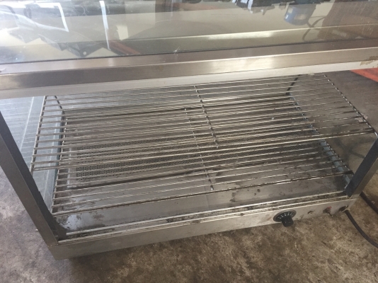 ขายตู้กระจกโค้ง กว้าง80สูง54โชว์อาหาร กระจกหลังไม่มีนะ อุ่นอาหารไม่ได้