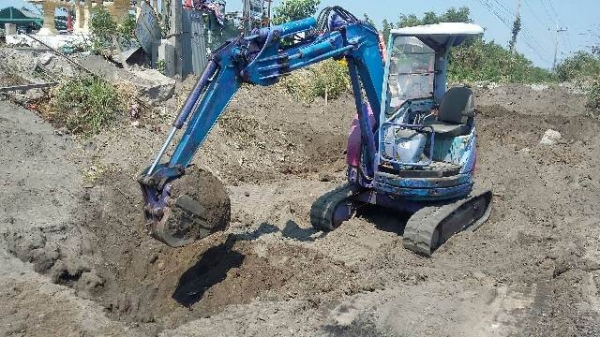 รถขุด KOMATSU..PC28UU-2 เครื่องรุ่น 3D84 ราคาเบา ๆ รถขุด KOMATSU..PC28UU-2 เครื่องรุ่น 3D84 ราคาเบา ๆ