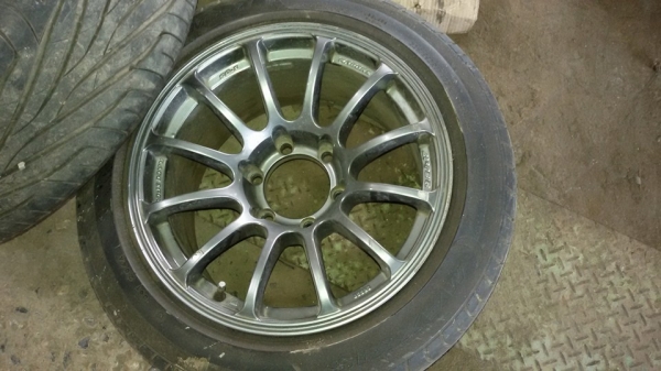 ขาย ยางพร้อมแม็กซ์ ขอบ17 9000 โทร 0805669540หรือ0866668500